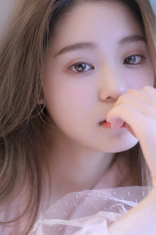 晚上睡不着偷偷看的b站2023